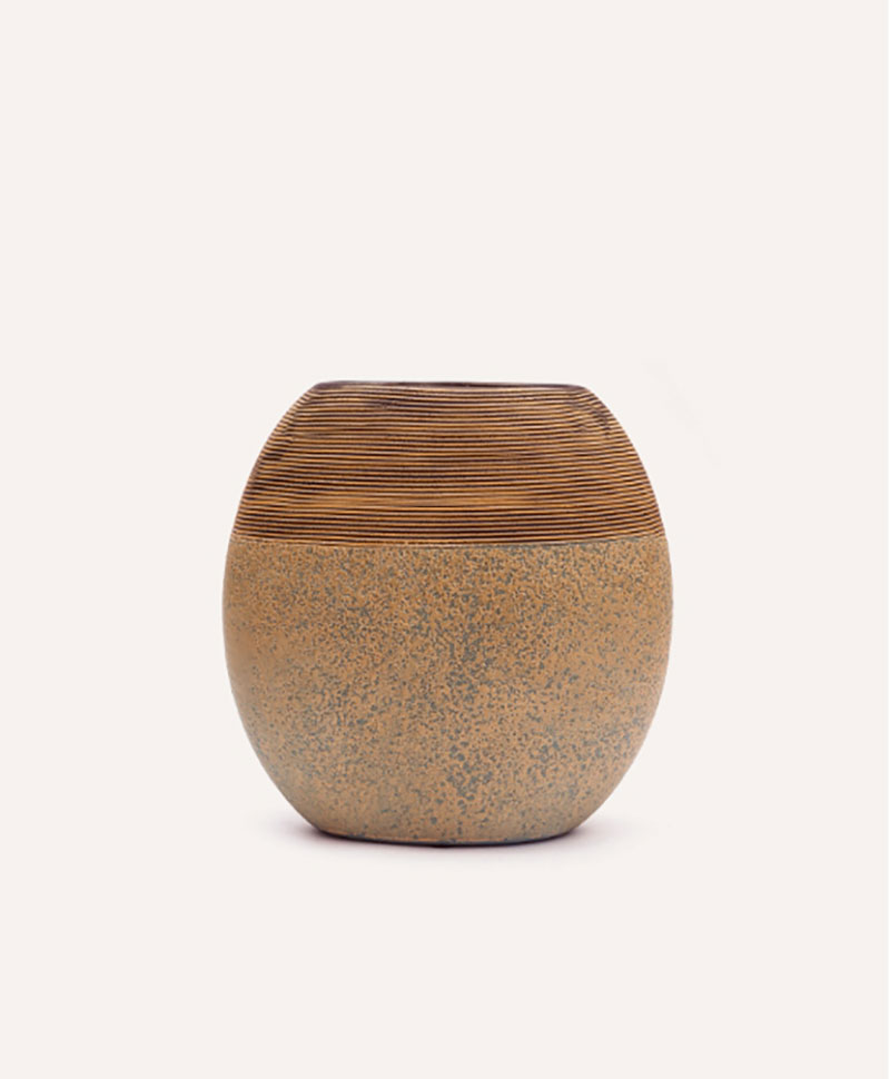 Plant pot