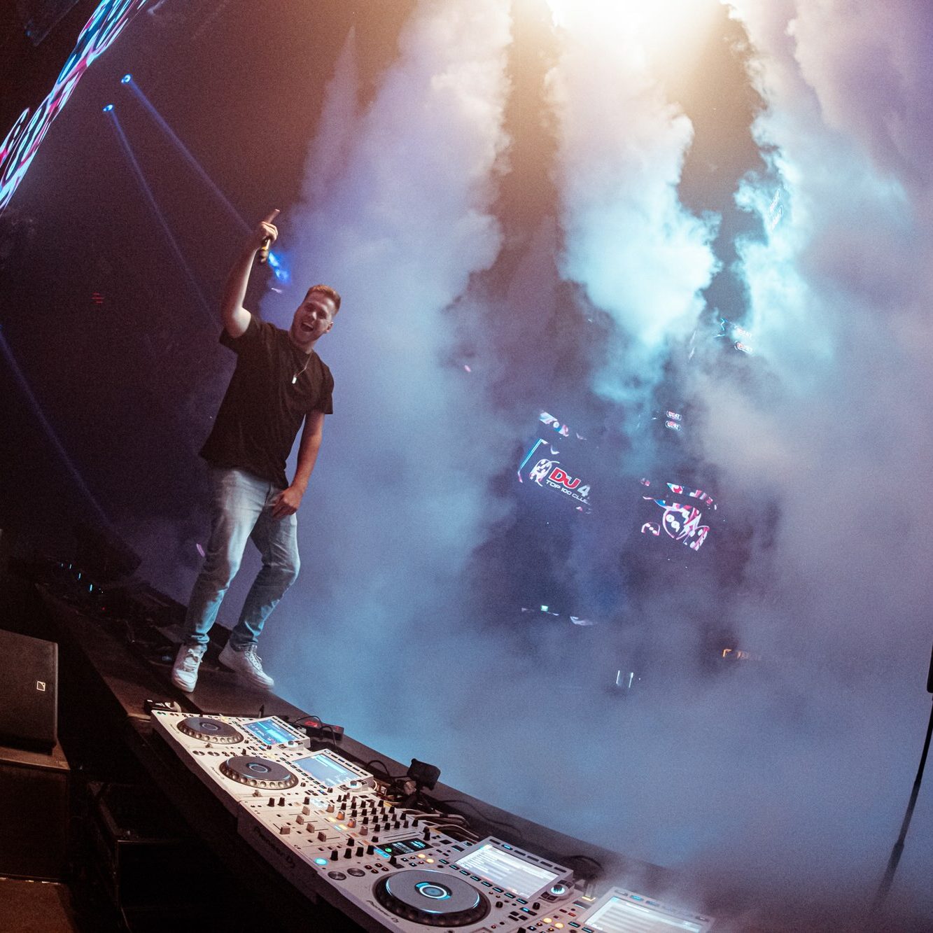 MITCH DB & Minerro Hit Hard with Hypertechno Banger ‘Taking Drugs’