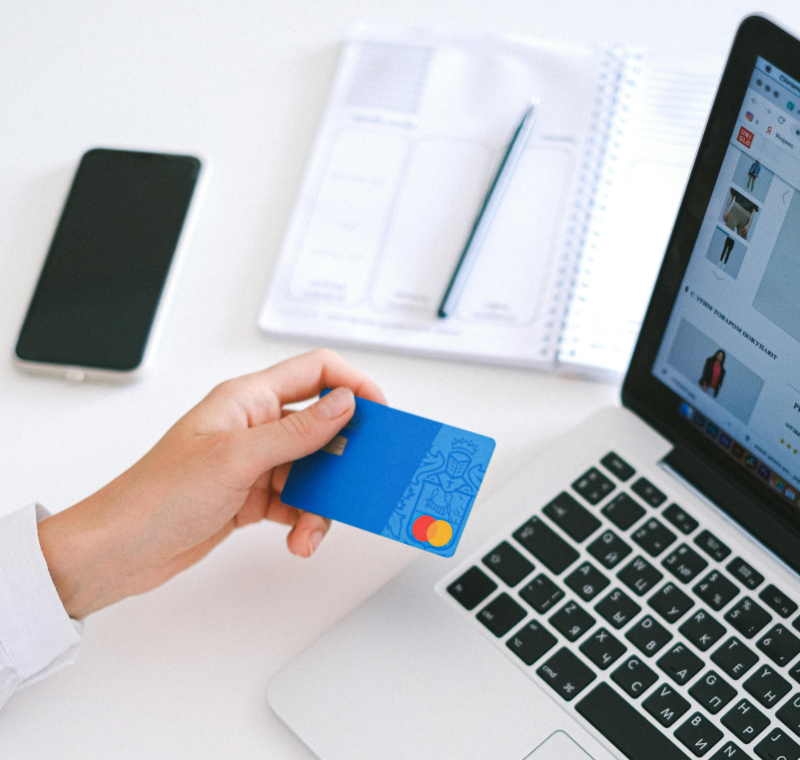 Billy McFarland Auctions the Rights to Fyre Festival on eBay