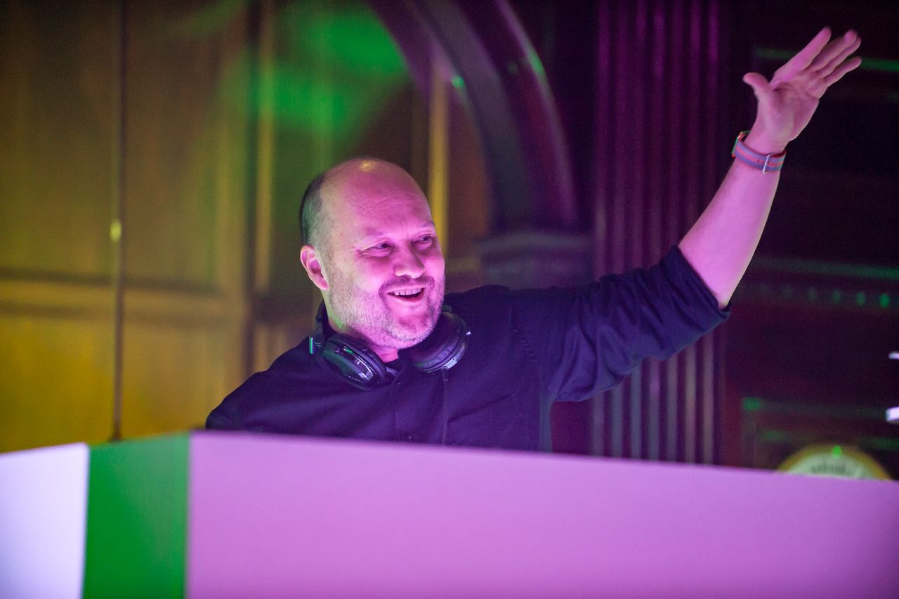 MikeR reaches for new heights on uplifting groove ‘Up In The Sky’