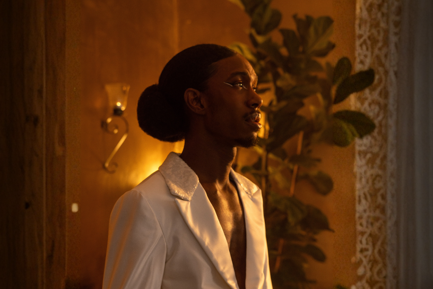 Sibb Explores Moral Clarity in New Cinematic Music Video for ‘Alright’