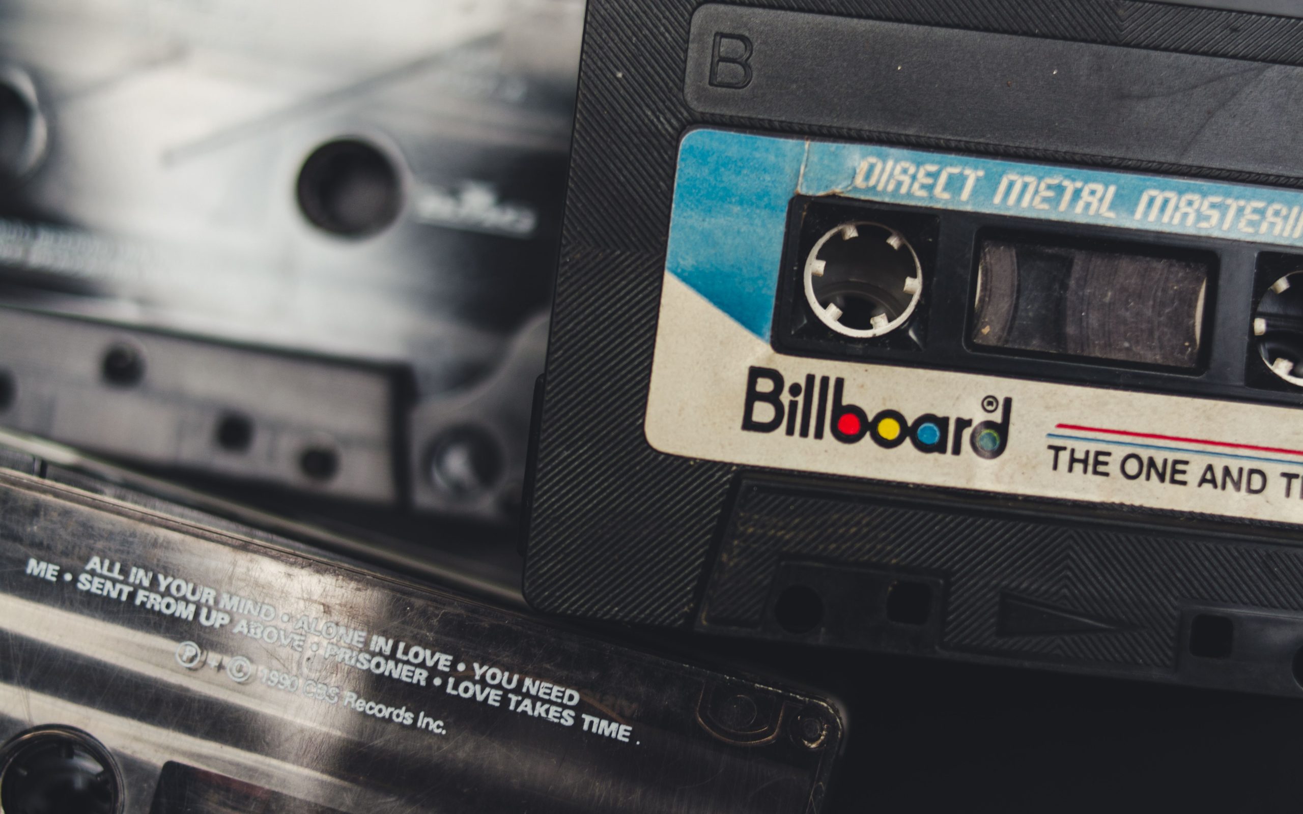 Major and Independent Labels Push for New AI Music Chart Rules