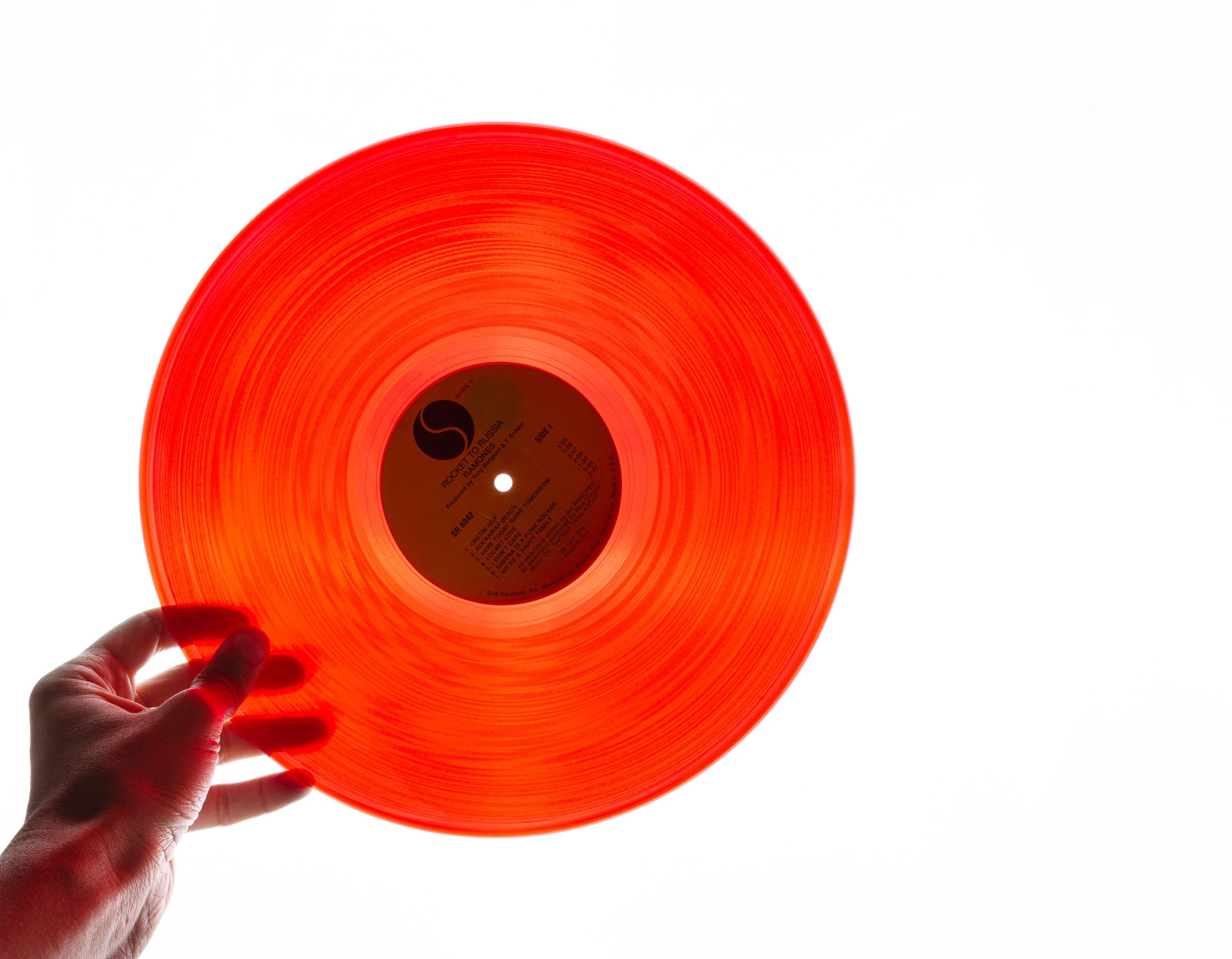 Warner Music Group Launches Vinyl Recycling Pilot Program