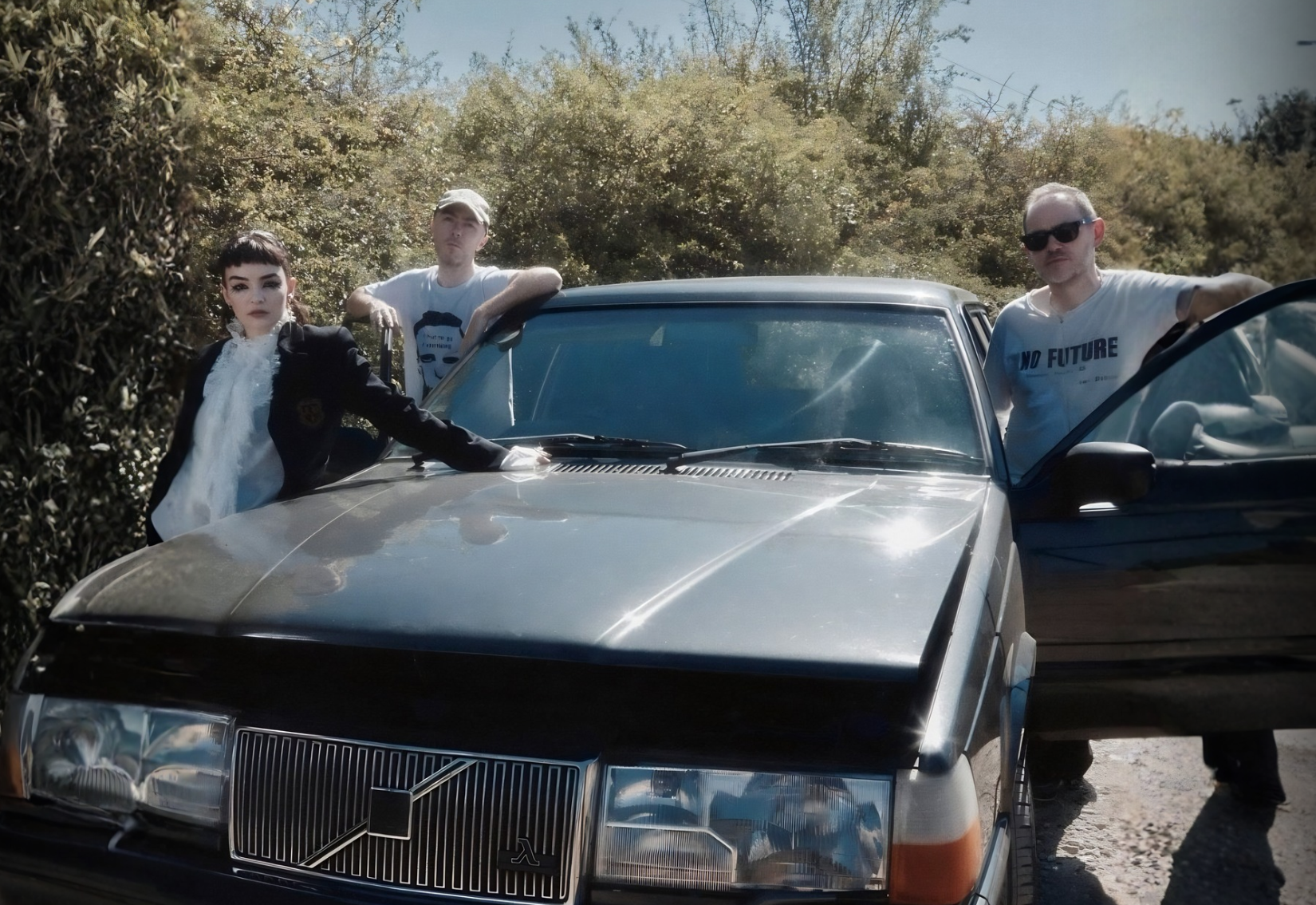 CHVRCHES Announce First Album in Nearly Six Years, ‘All The King’s Men’